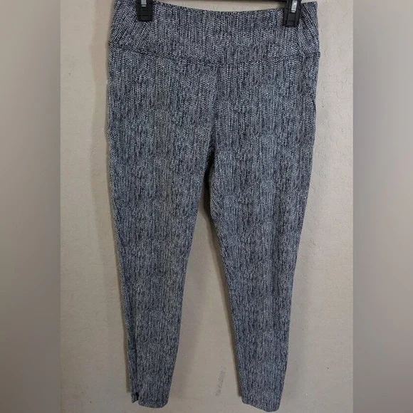 Athleta Delancey Skyline High Rise Legging Black Braiden Texture XL - Picture 4 of 6